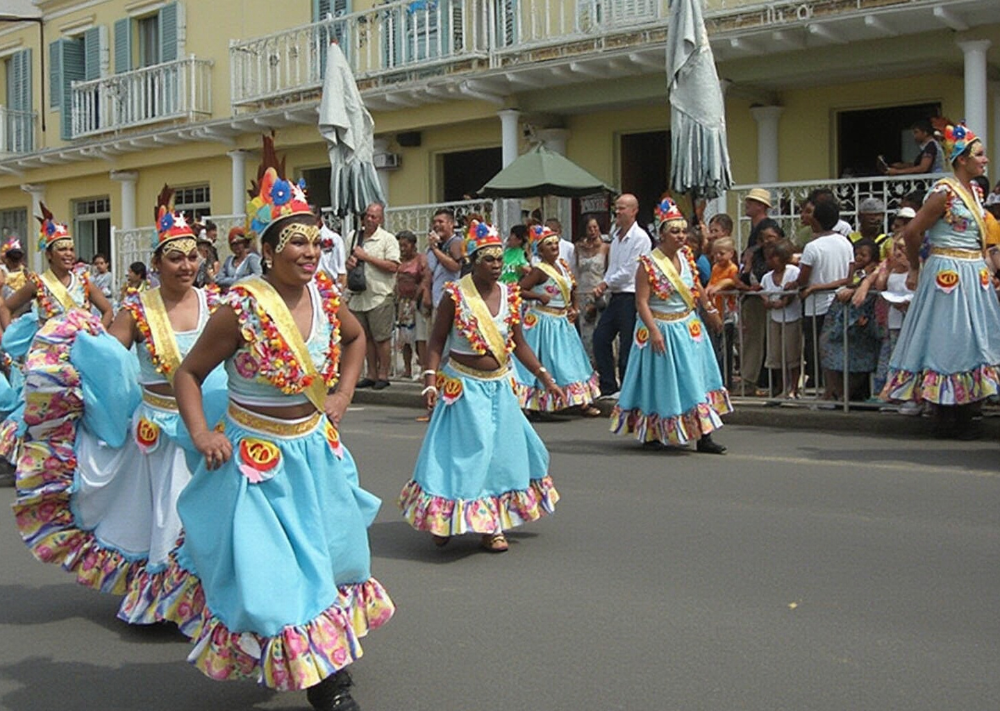 Carnaval guadeloupe : tout savoir sur le programme du carnaval !